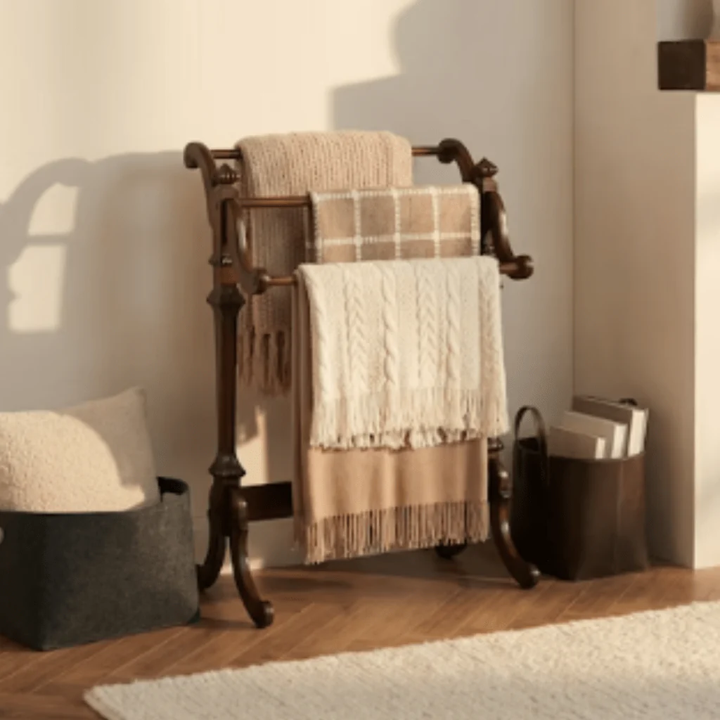 Blanket Stand Cherry Wood Newhouse - Image 2