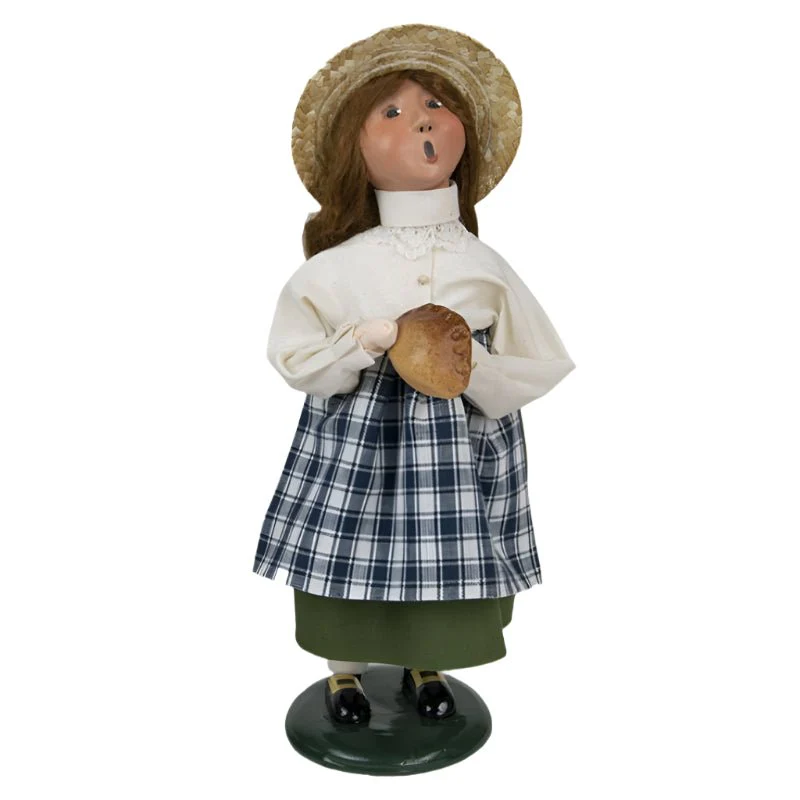 Byers' Choice Girl With Pie Caroler - Image 2