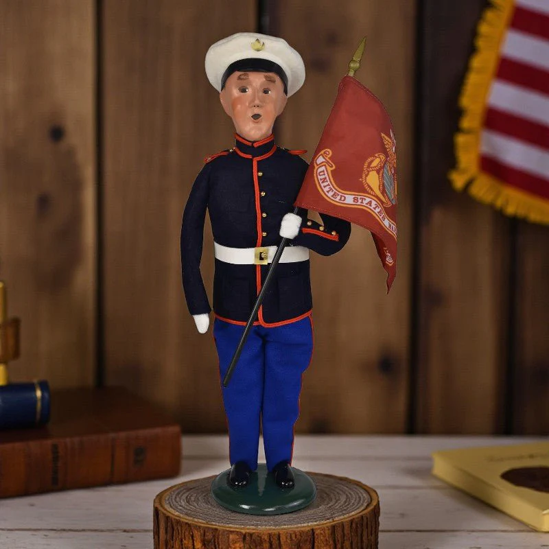 Byers’ Choice Marine Man Caroler – Military Collection