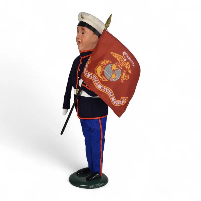 Byers’ Choice Marine Man Caroler – Military Collection - Image 2