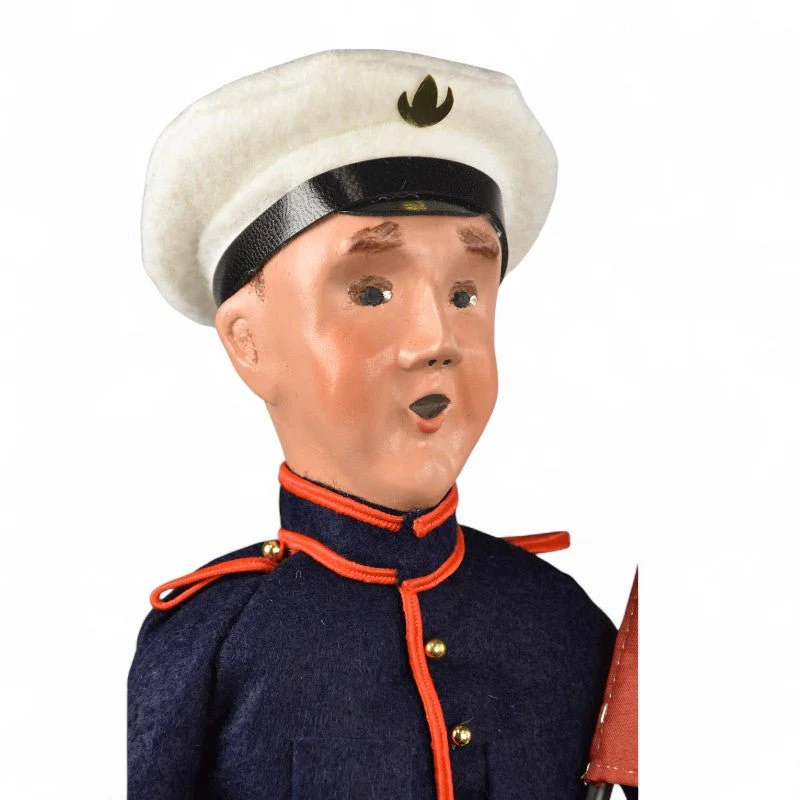 Byers’ Choice Marine Man Caroler – Military Collection - Image 4