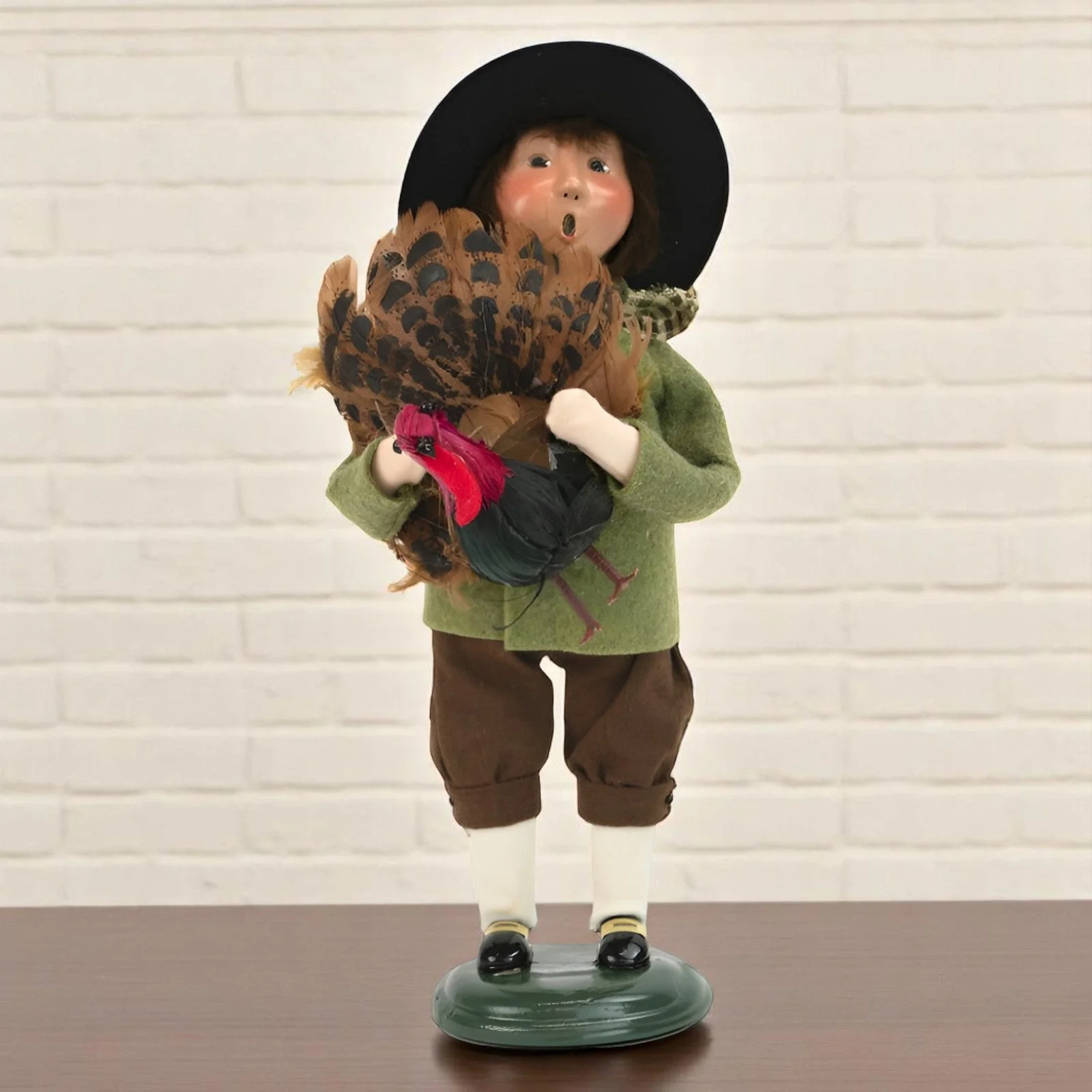 Byers' Choice Pilgrim Boy Caroler - Image 3