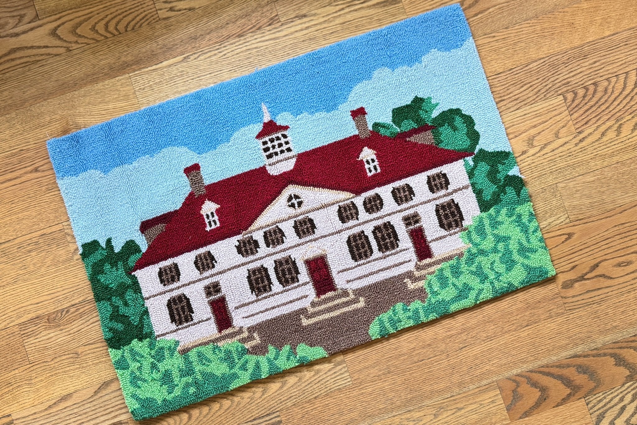 Mount Vernon Mansion Hooked Rug - Image 3
