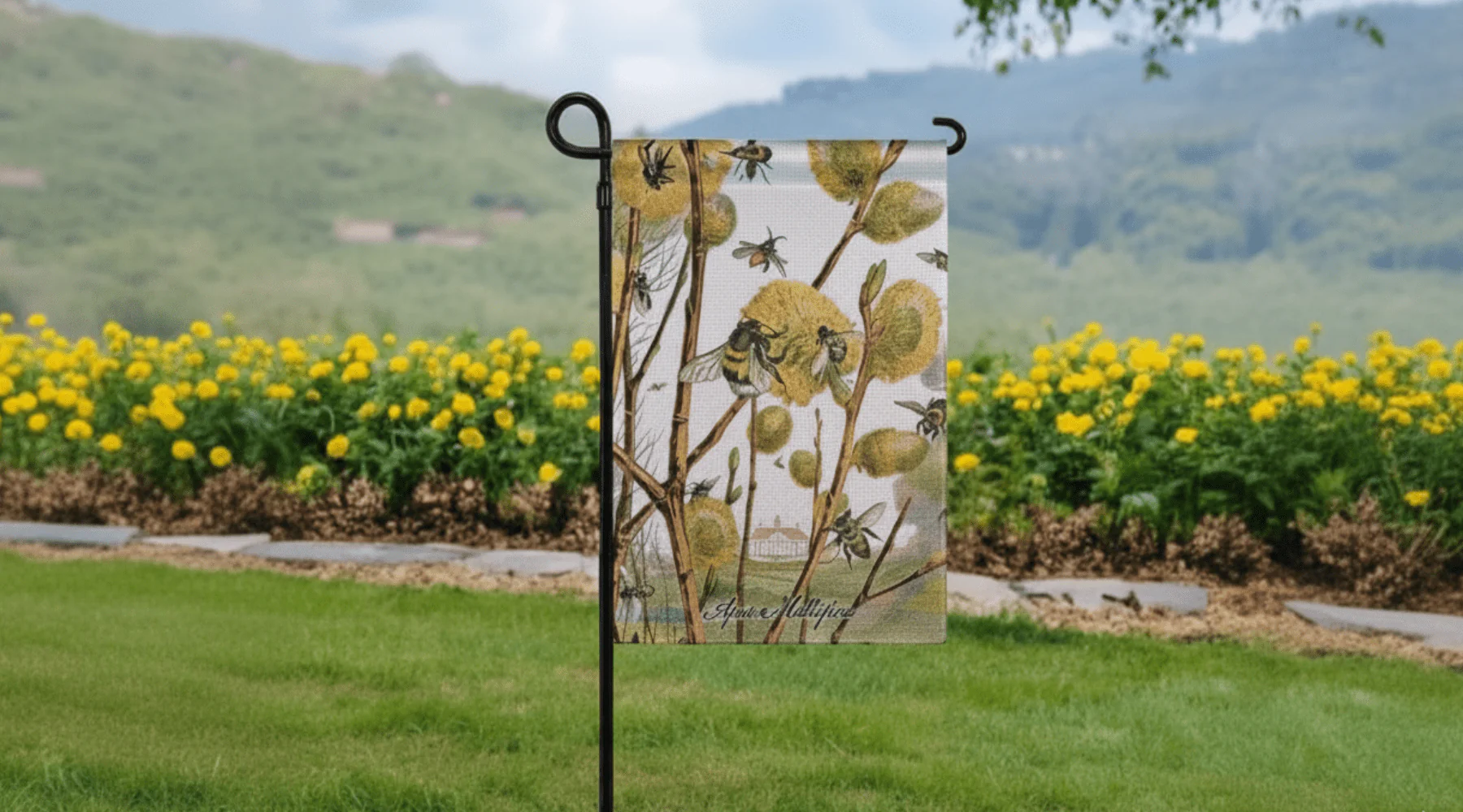 Mount Vernon Bee Garden Flag - Image 4