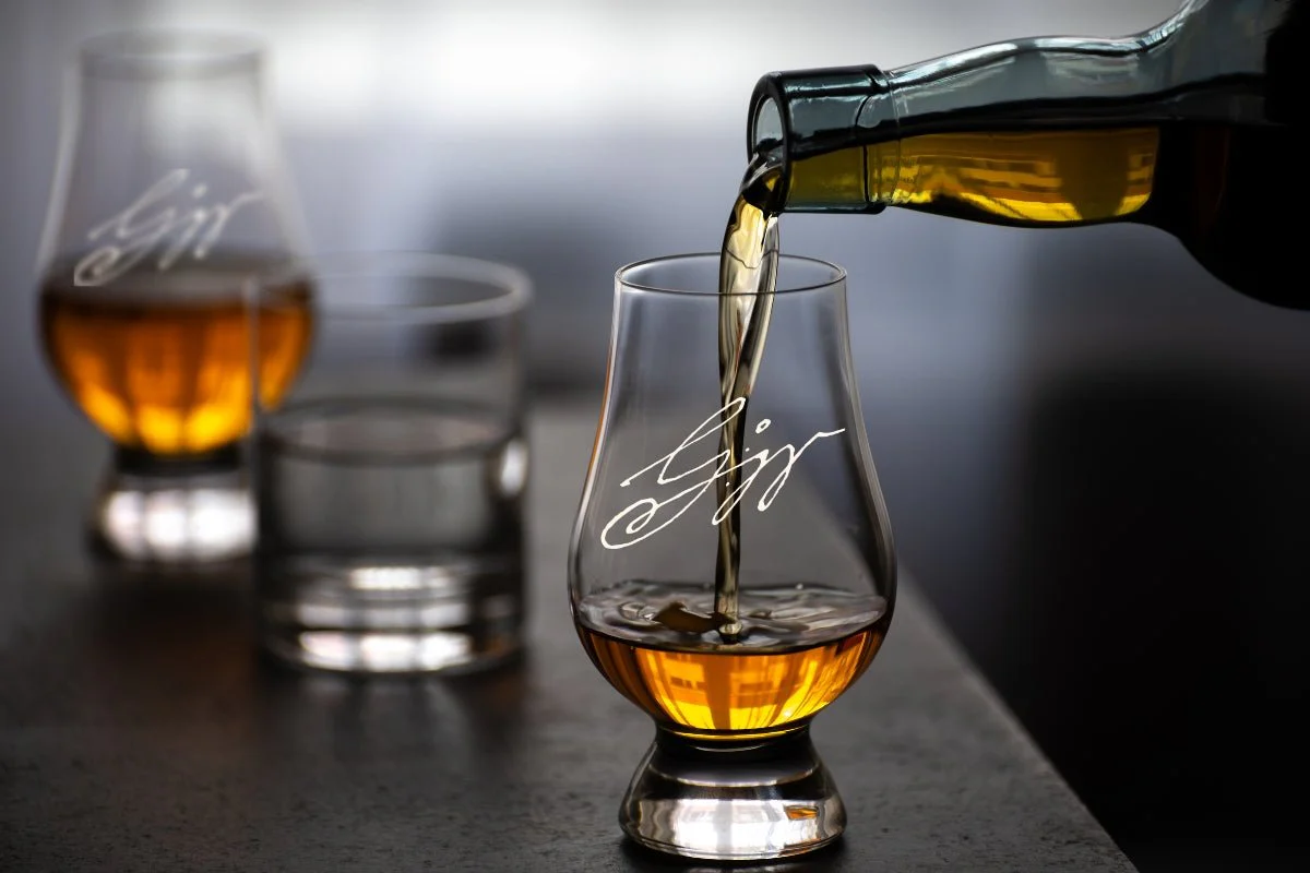 George Washington Signature Glencairn Whiskey Glass - Image 3