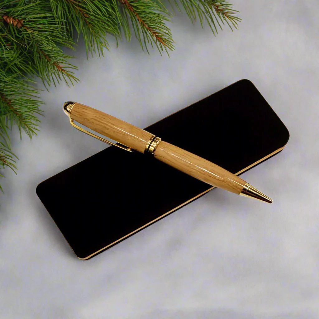 Historic Wood Pen - Image 4