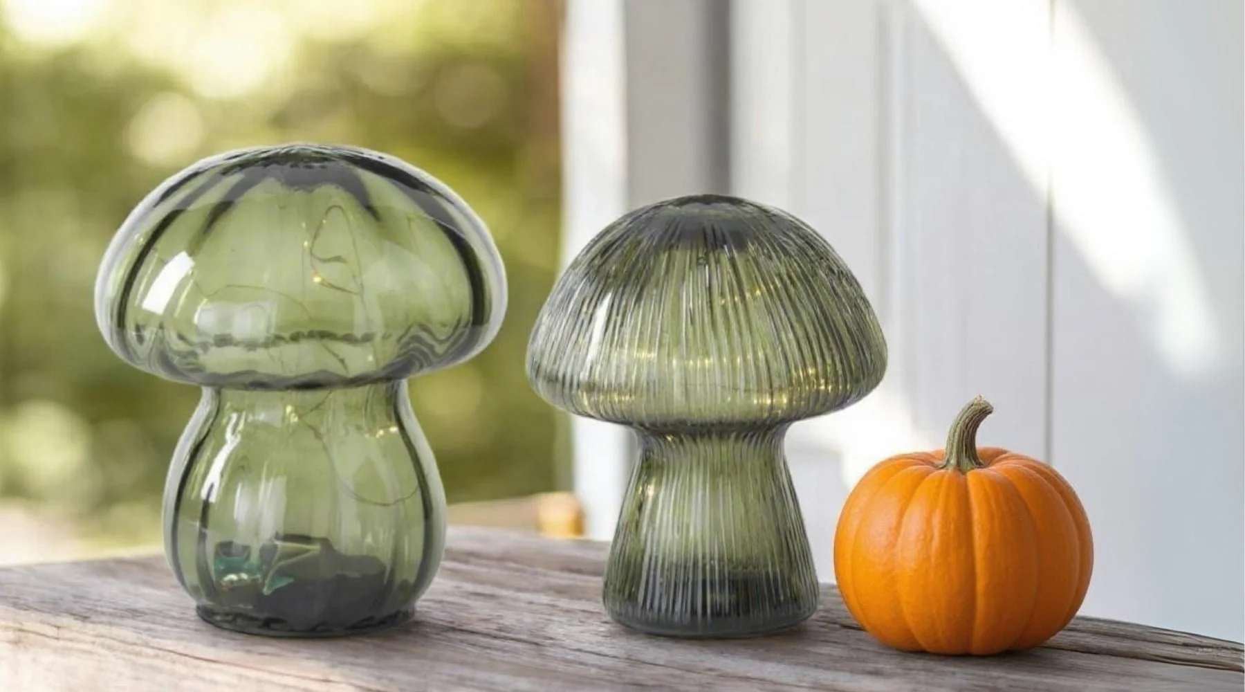 Green Glass LED Mushrooms – Set of 2 - Image 4