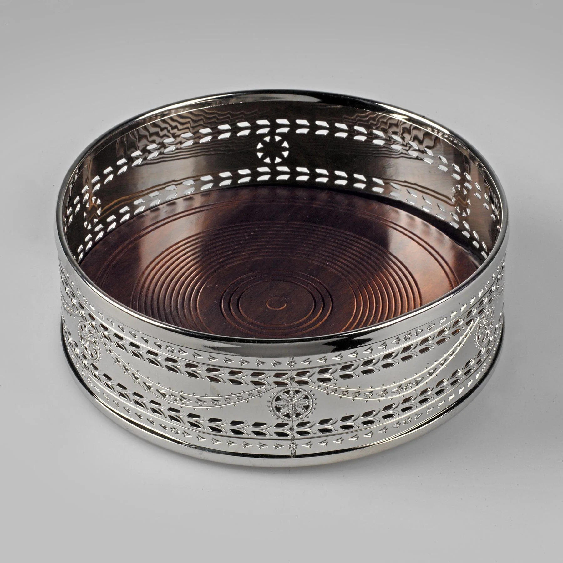 Martha Washington Wine Coaster - Image 6