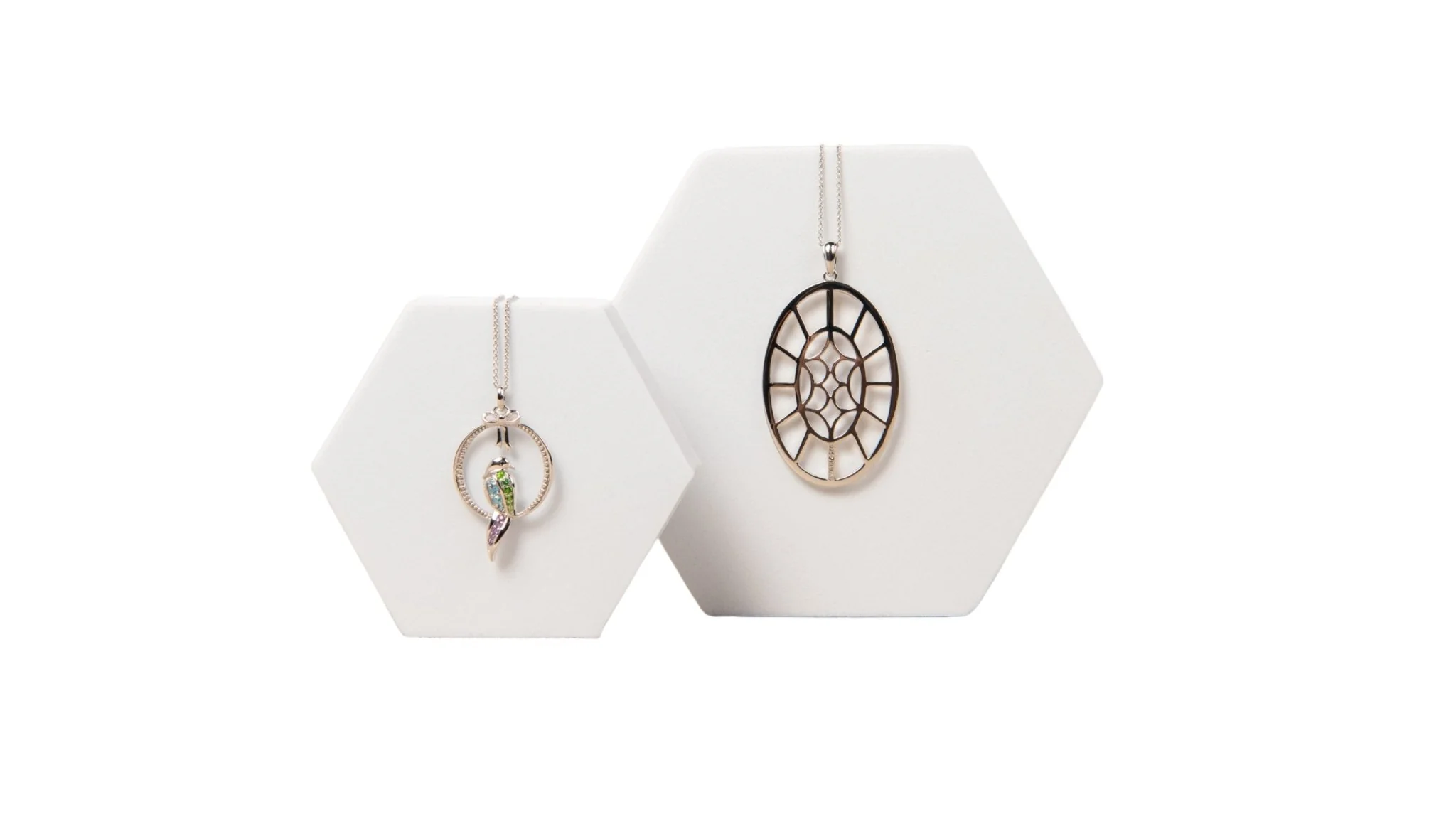Bull's Eye Oval Pendant in Sterling Silver & Gold Plate - Image 3