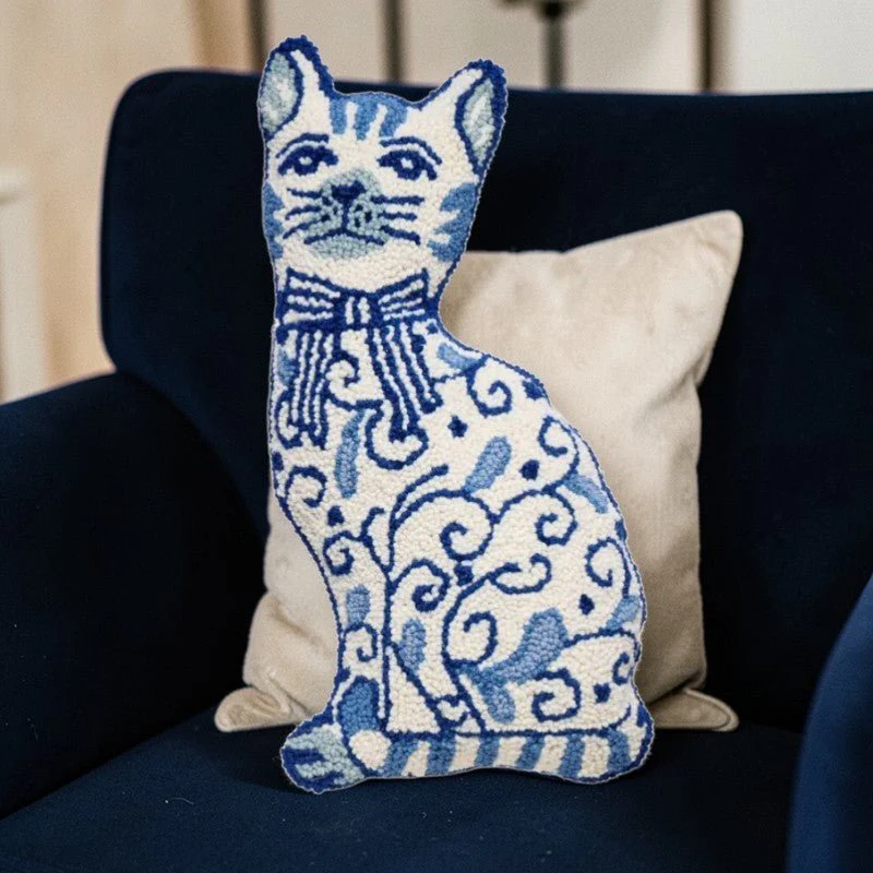 Chinoiserie Cat Hook Pillow