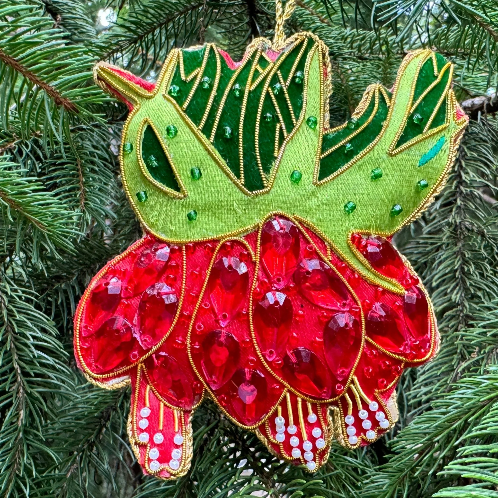 Fritillaria St. Nicolas Ornament - Image 2